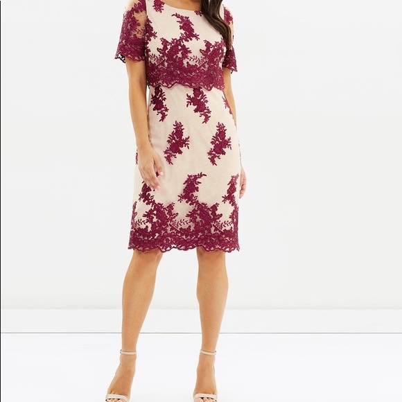 REVIEW | Heavenly Lace Dress - Berry & Champagne | AU 12 - Picture 4 of 12